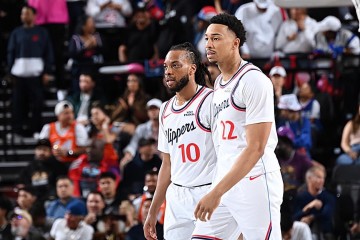 开云体育-攻防两端的表现都很不理想，快船后场新援这是打不了硬仗吗？