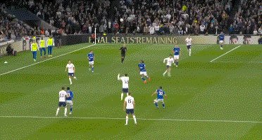 1665868477344064881.gif 动画 (4282).gif